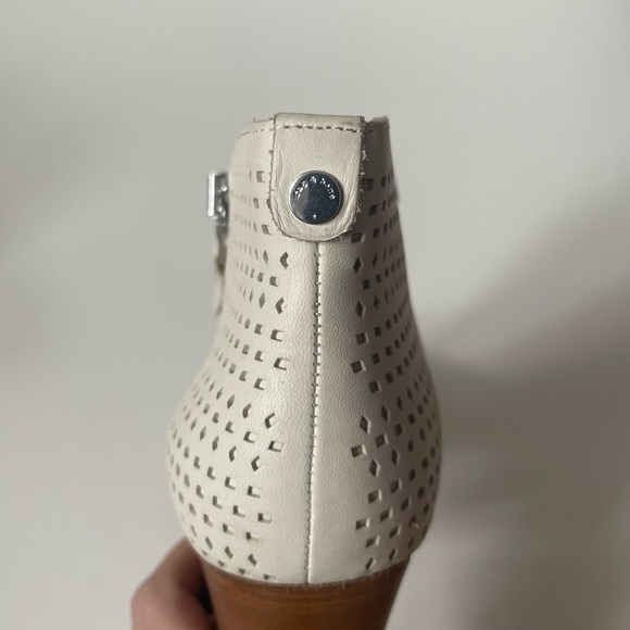 Rag & Bone Womens’ Margot Perforated White Leather Booties - Picture 7 of 11